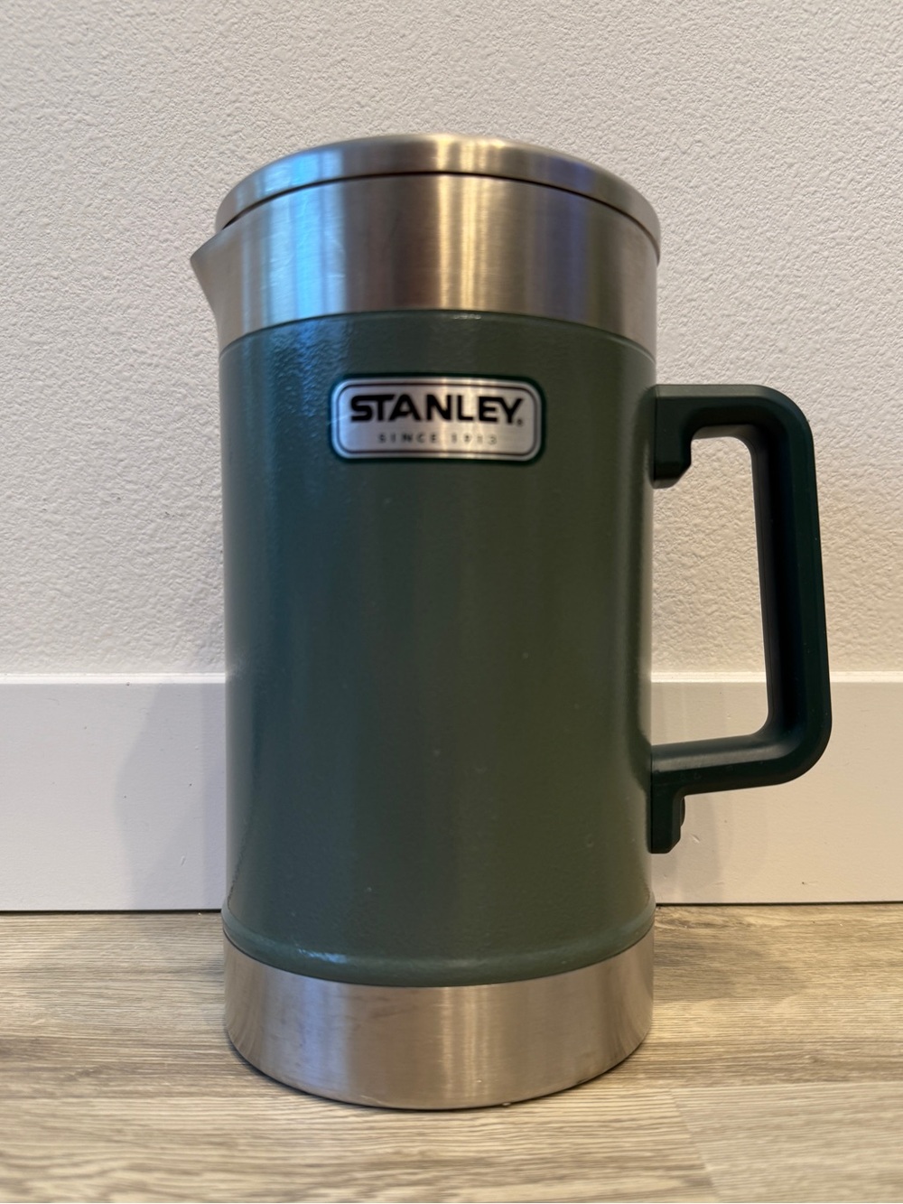 Stanley Classic Stay Hot Coffee French Press 48 oz Stainless Hammertone Green